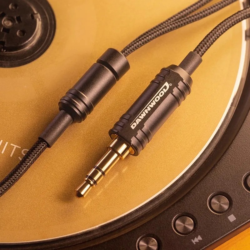 DAWNWOOD GT09 Dark Knight IEM  - In Ear Monitor Iem recensione e prezzo